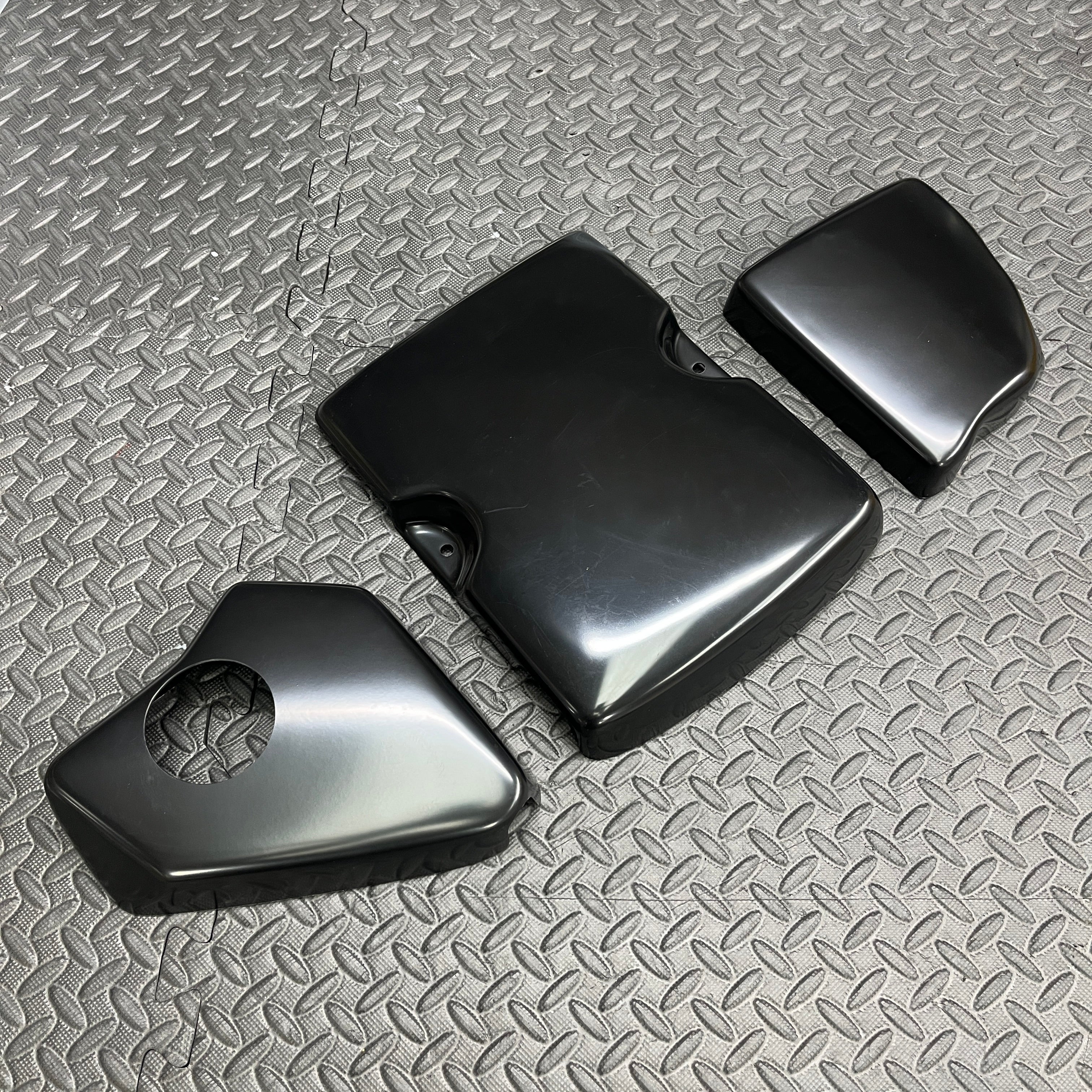Kit d'habillage du compartiment moteur Proform - Fiesta MK7/7.5 (finitions plastiques)
