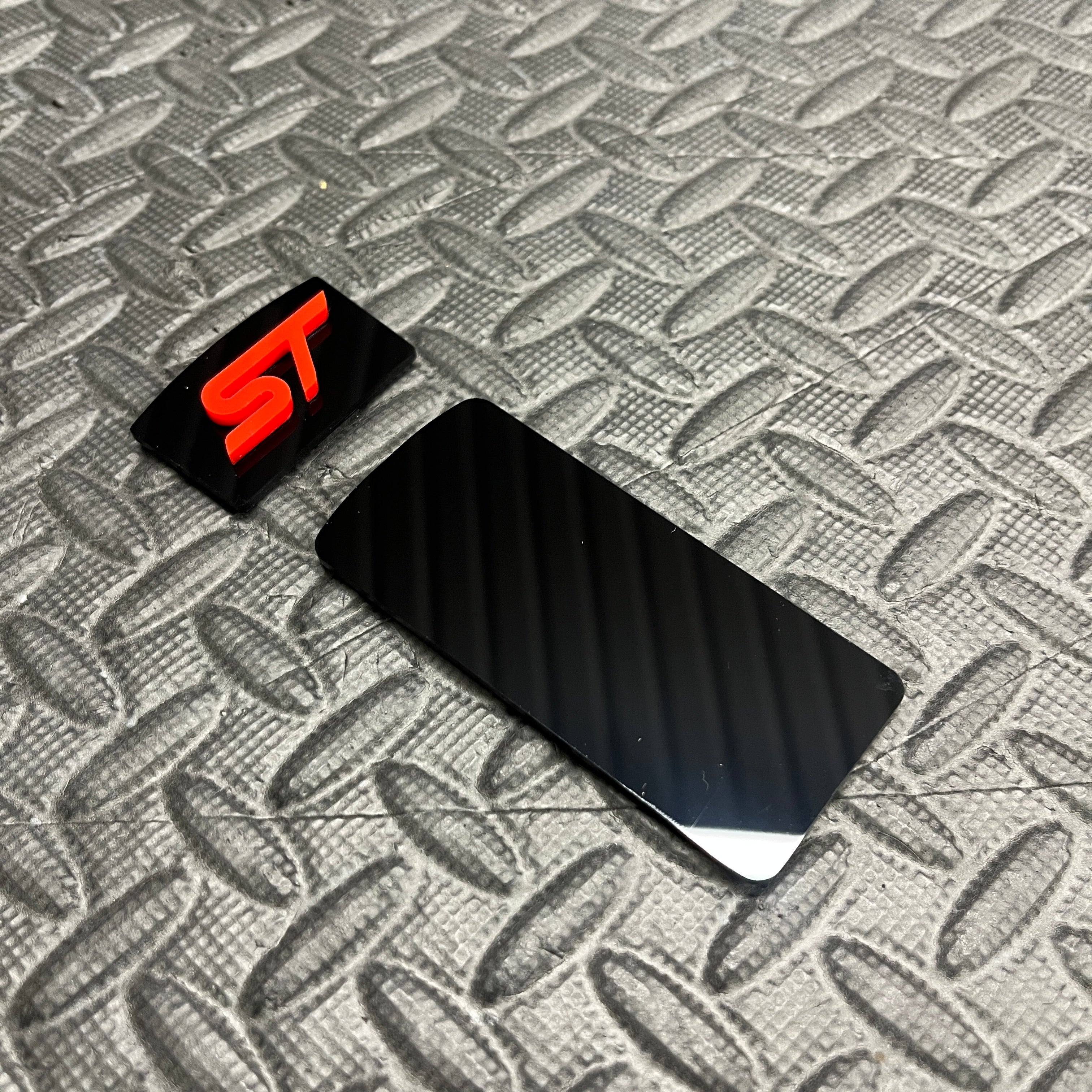 Mk4 Focus Centre Console Insert Plate Set