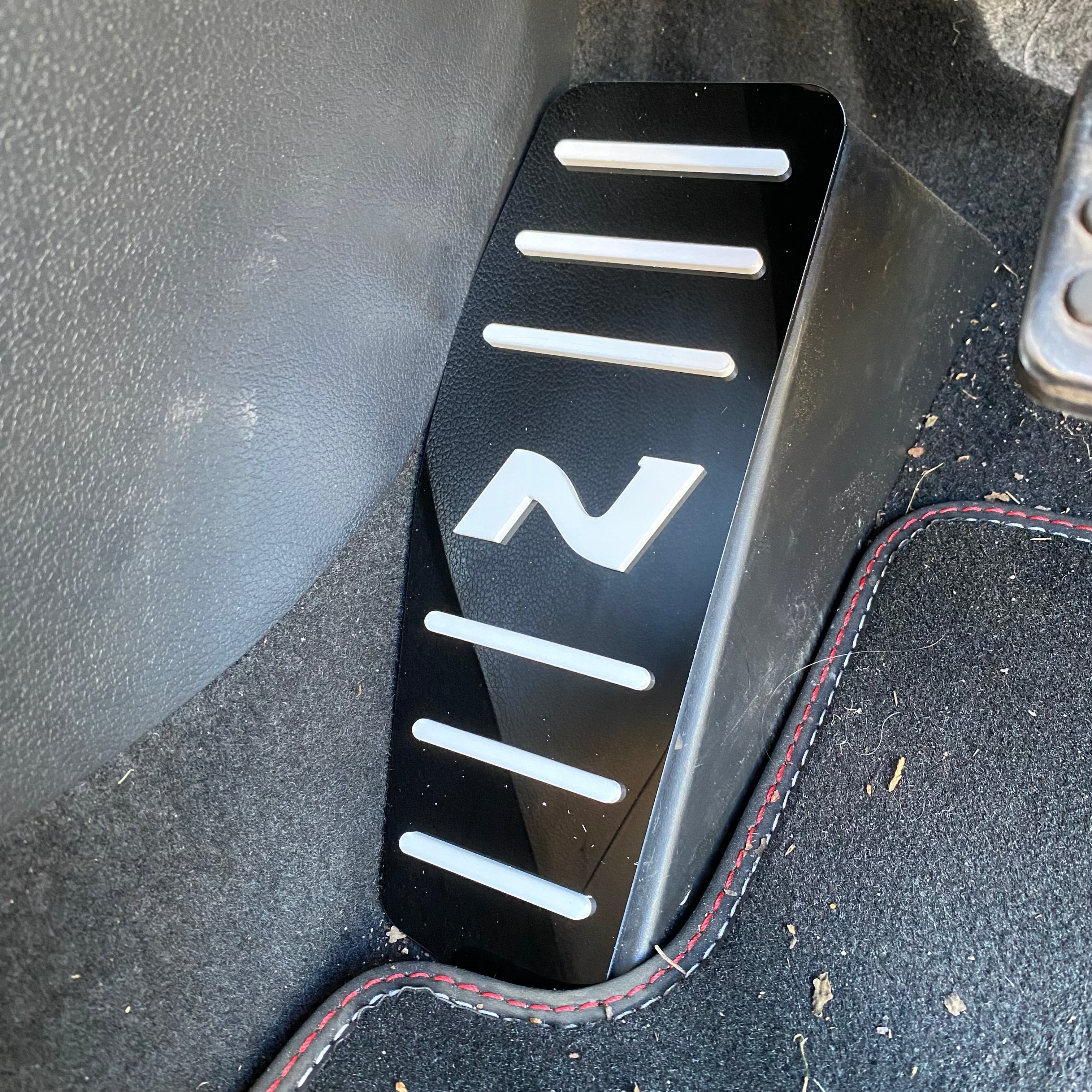 Hyundai i30N Dead Pedal / Foot Rest Plate (4D Acrylic)