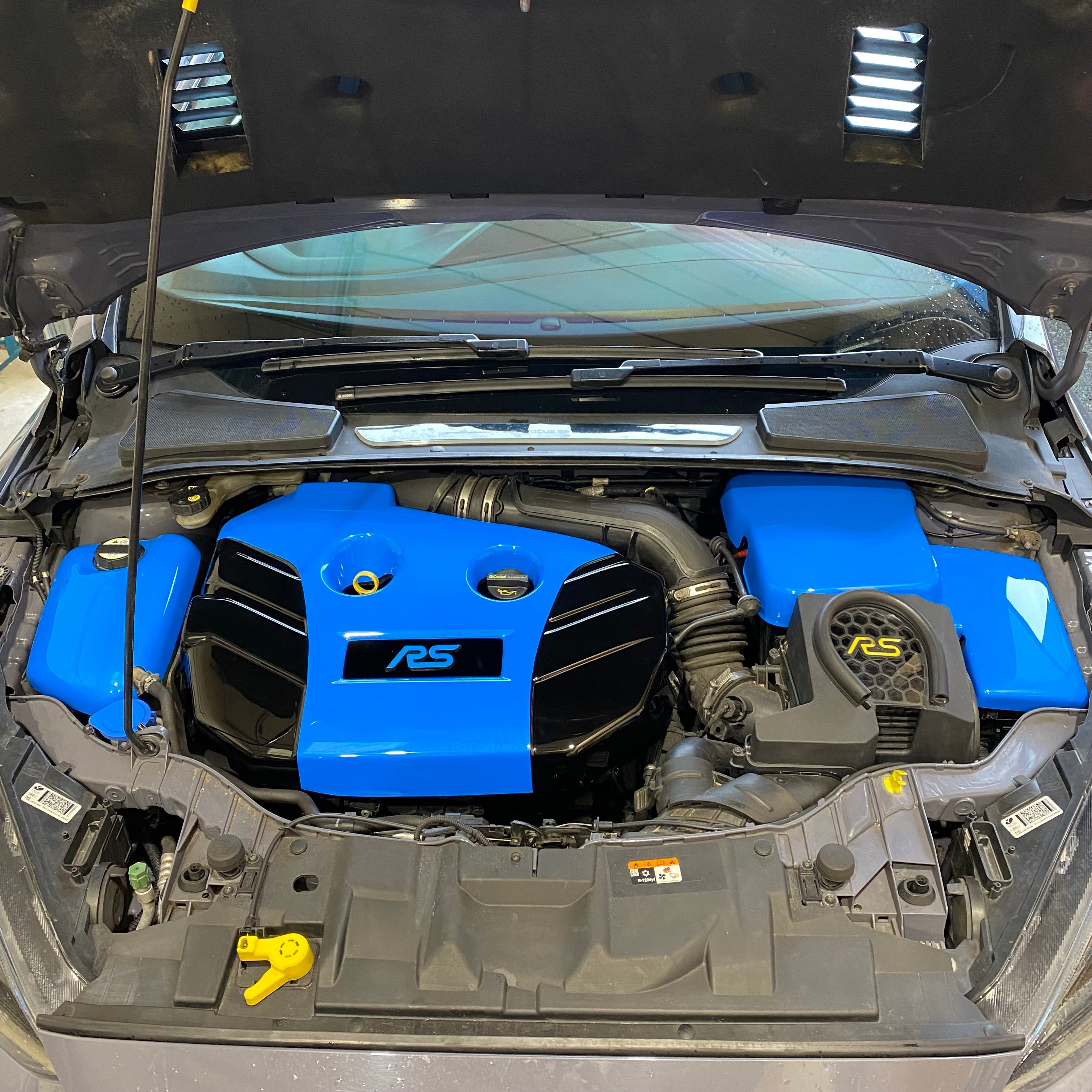 Proform Small Engine Bay Dress Up Bundle - Mk3.5 Focus RS (Painted Finishes)