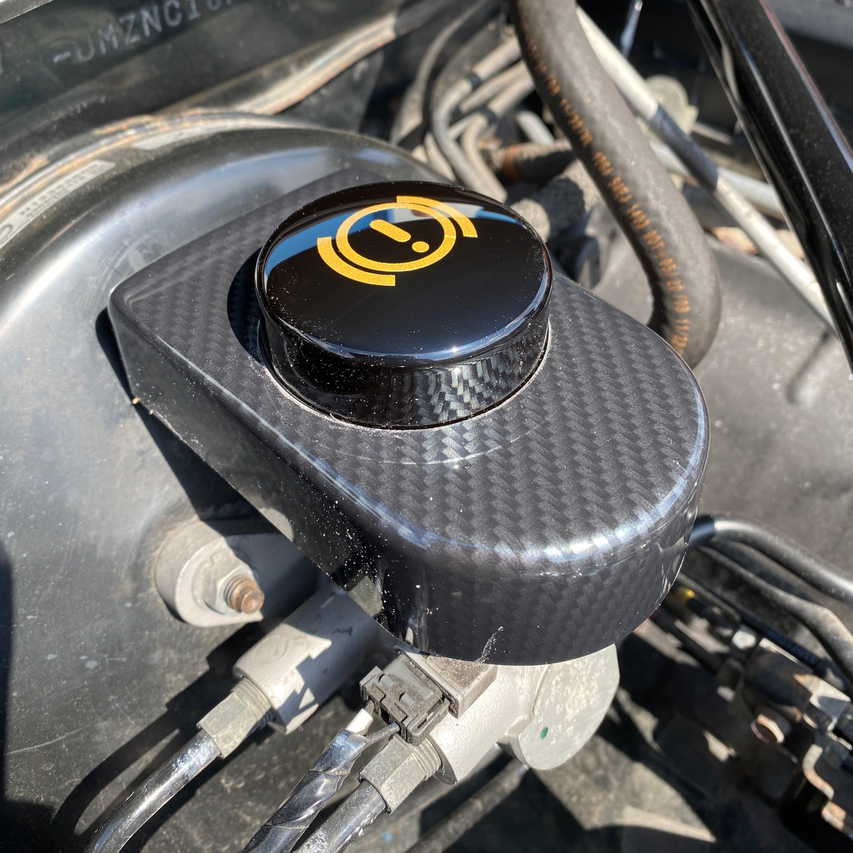 Proform Mazda MX5 Brake Reservoir Cover - Delxue Carbon Fibre Plastic