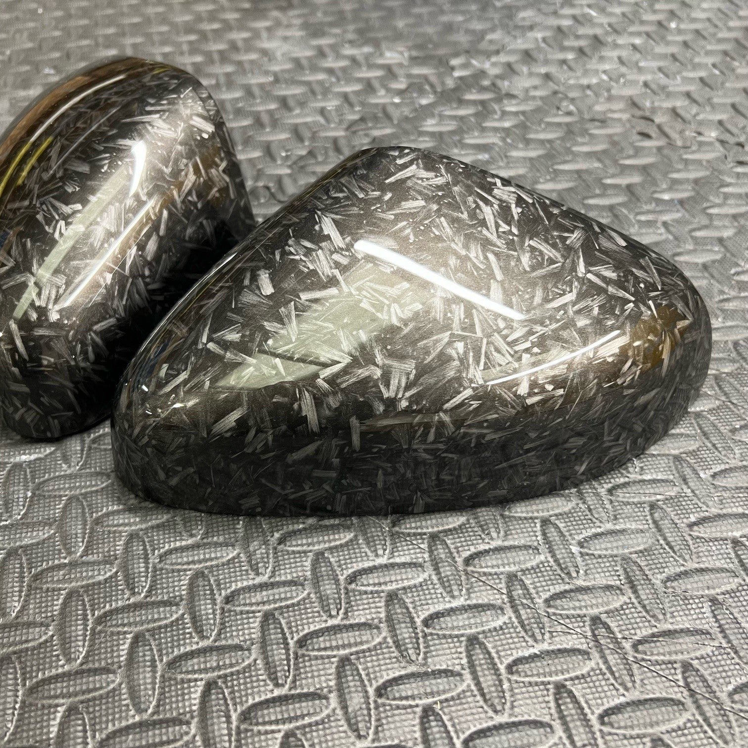 Mirror Caps Ford Fiesta Mk8/8.5, Puma Mk2 - Forged Carbon Fiber Effect Hydrodipped
