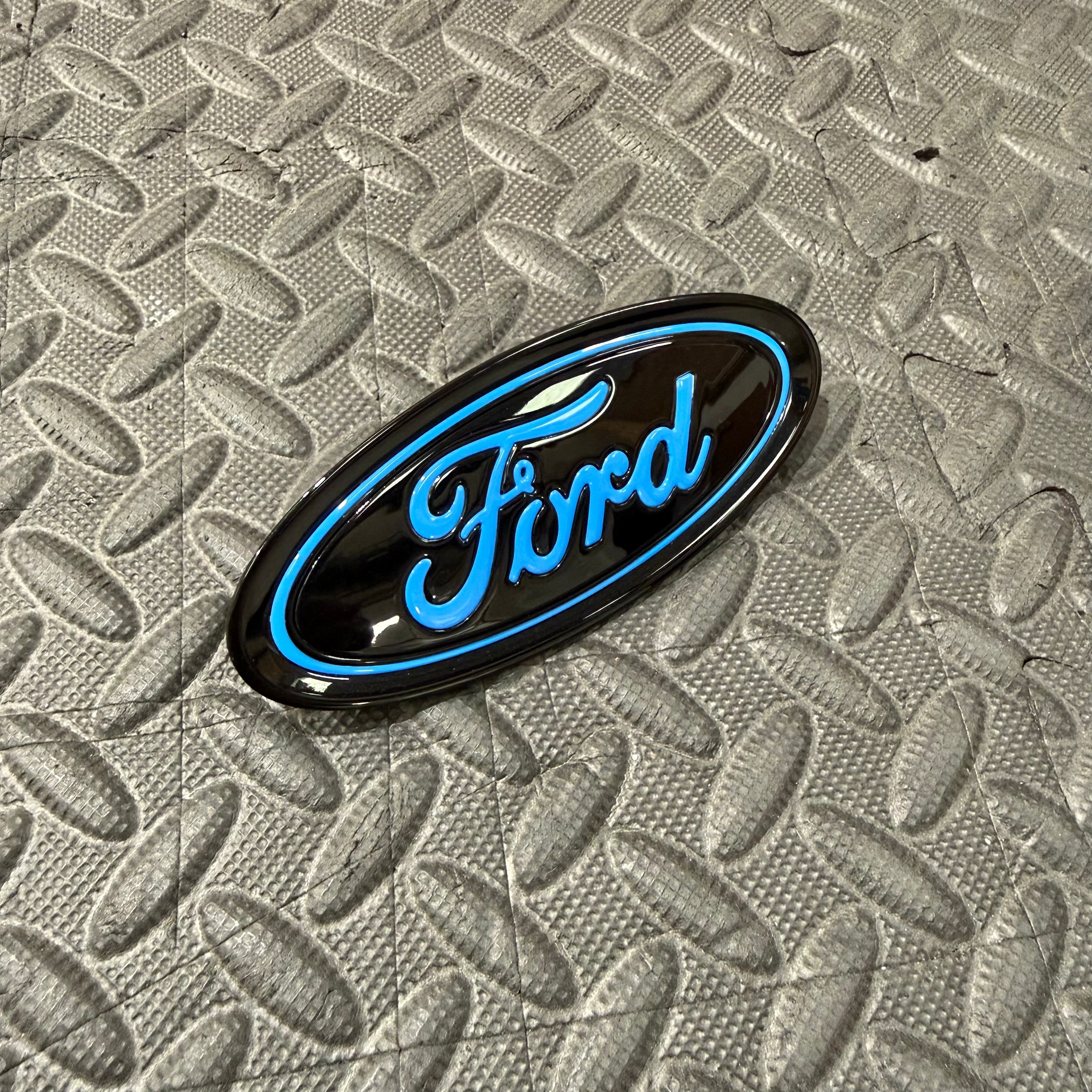 Genuine Ford Grille/Tailgate Badge - Mk4 Focus ST - Painted Azure Blue