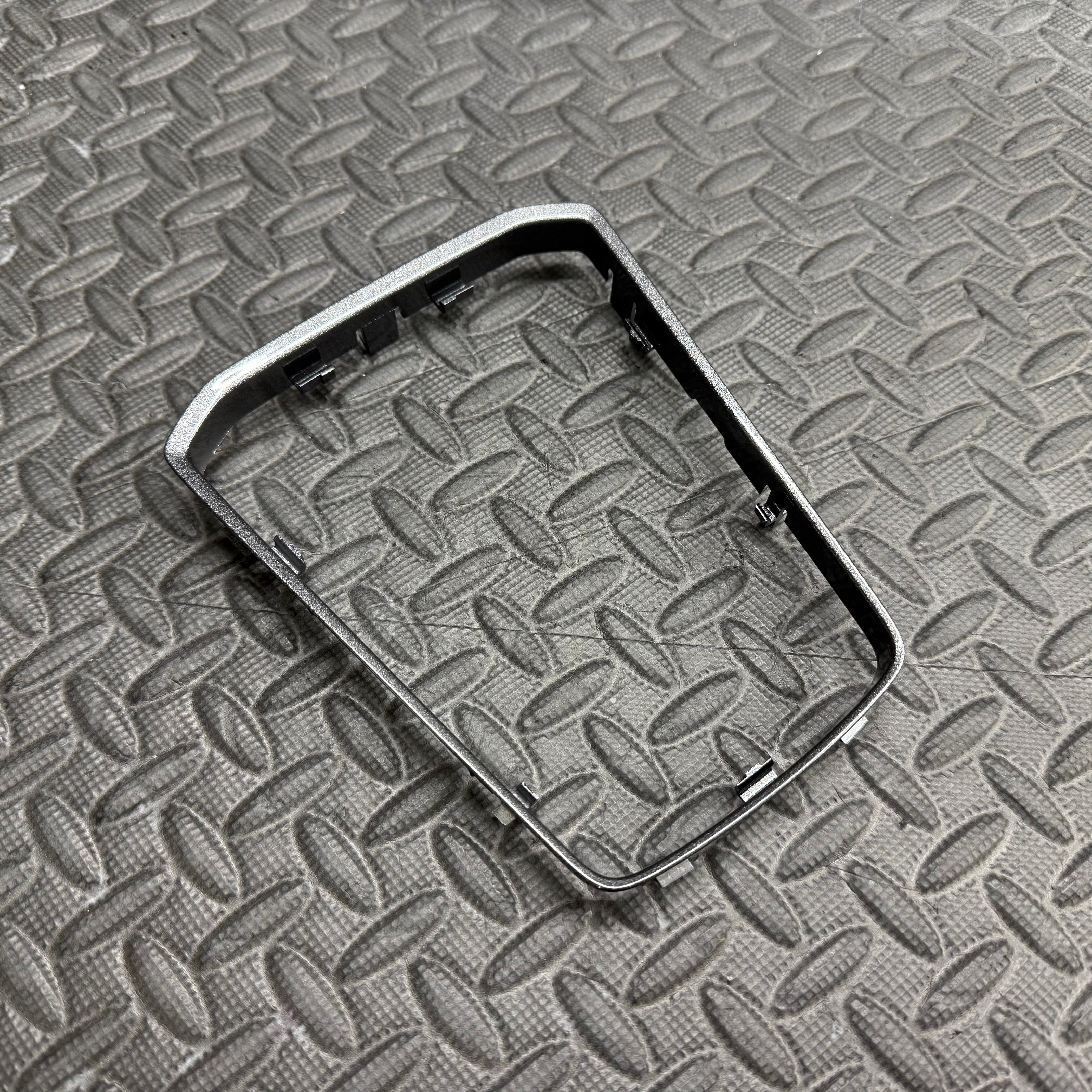 Genuine Ford Mk4/4.5 Focus Gear Gaiter Ring - Painted Magnetic Grey