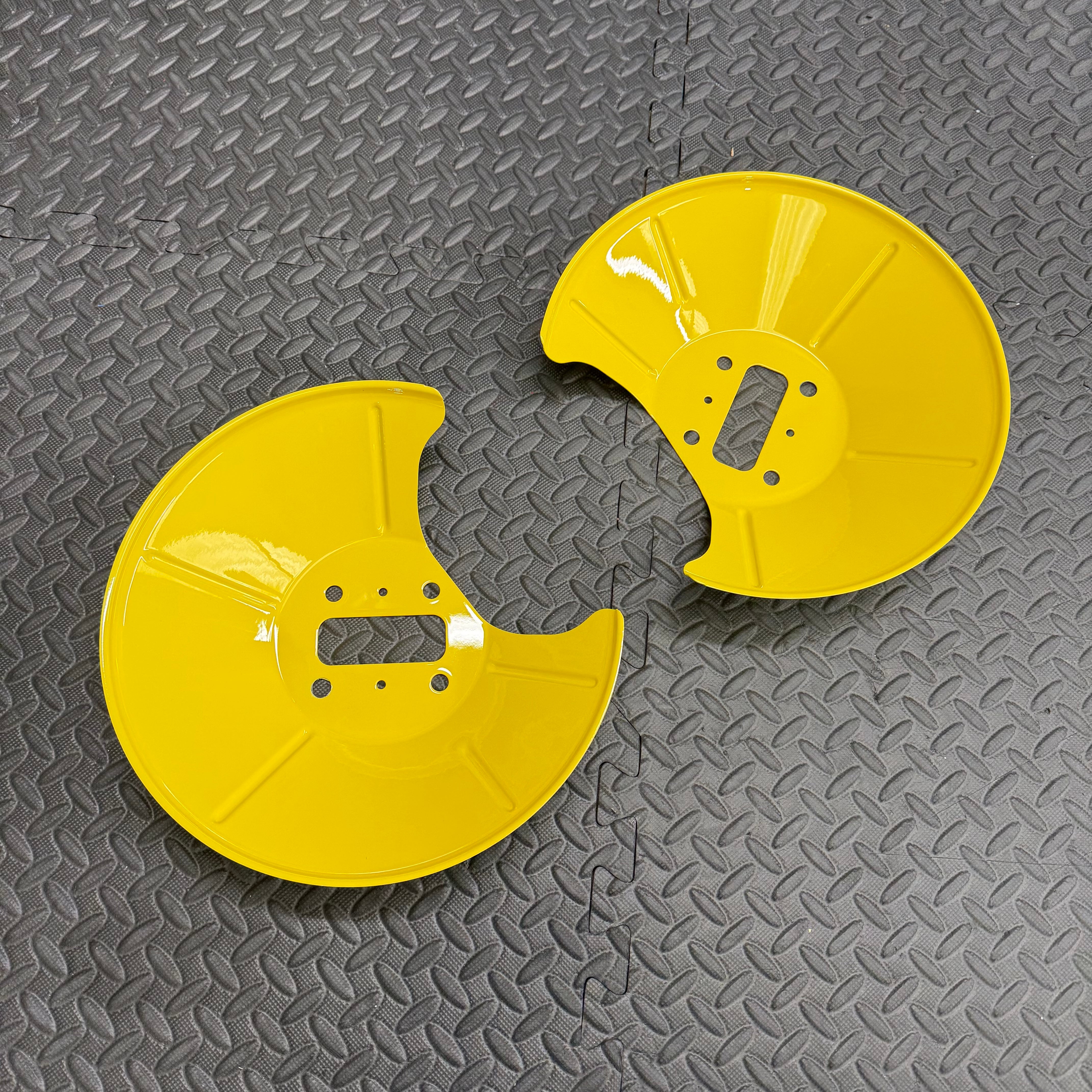 Genuine Ford Mk6 Fiesta ST150 Rear Brake Dust Shields (Pair) - Painted Yellow