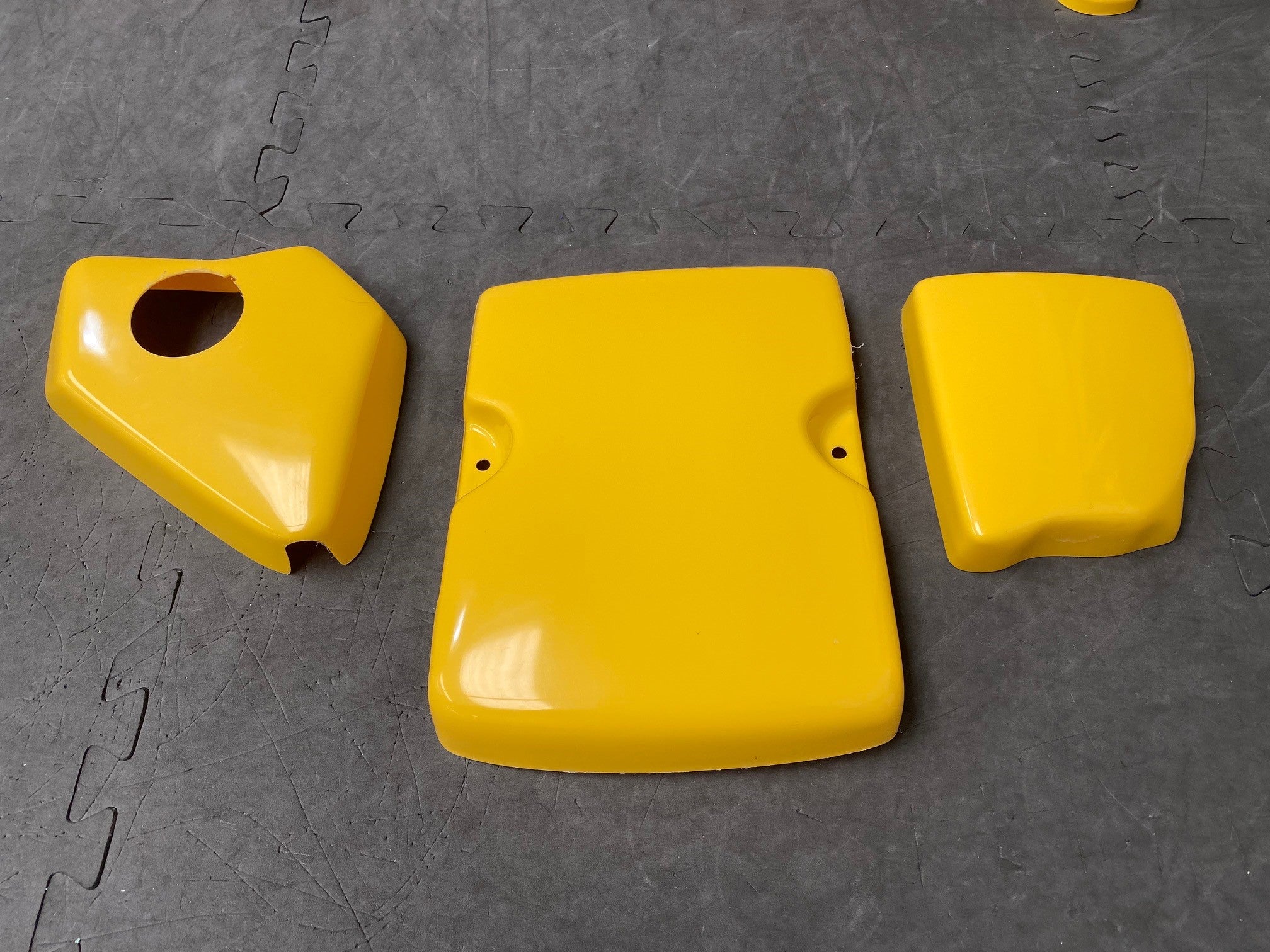 Proform Engine Bay Dress Up Kit - Mk7/7.5 Fiesta - Gloss Yellow Plastic