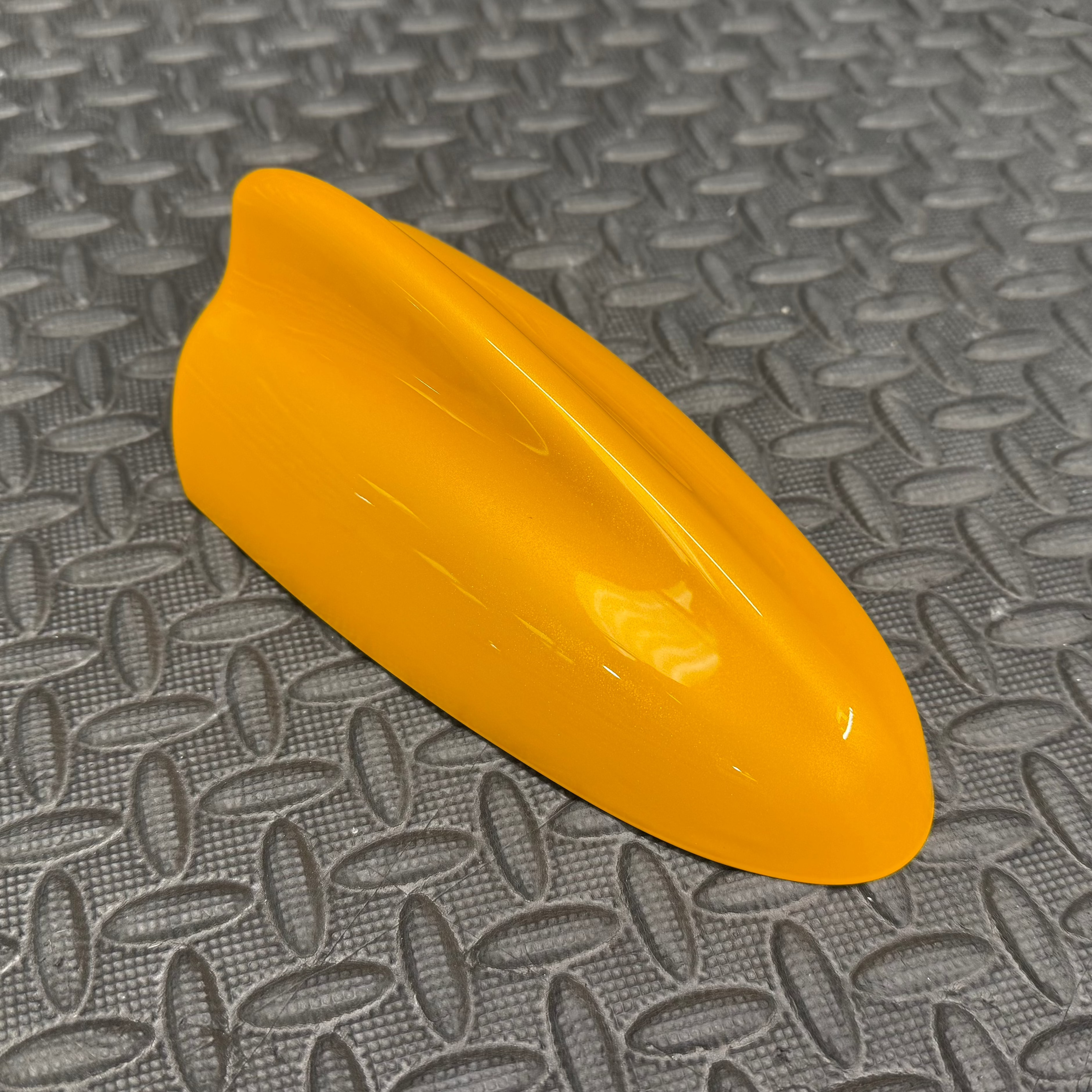 'Shark Fin' Aerial - Mk3/3.5 Ford Focus - North America Variants - Painted Tangerine Scream