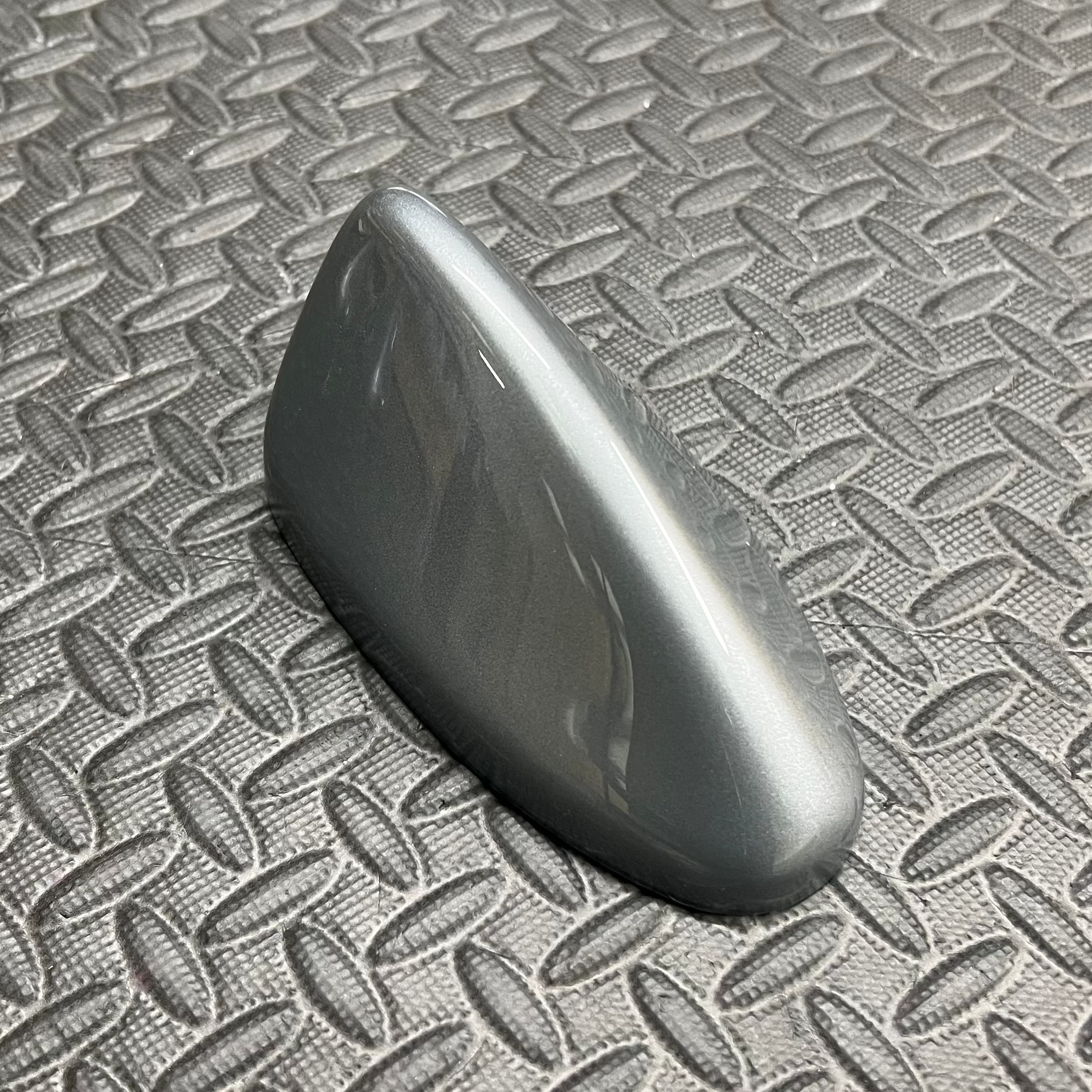 Proform New 'Shark Fin' Aerial - Mk8/8.5 Ford Fiesta / Mk2 Puma - Painted Solar Silver