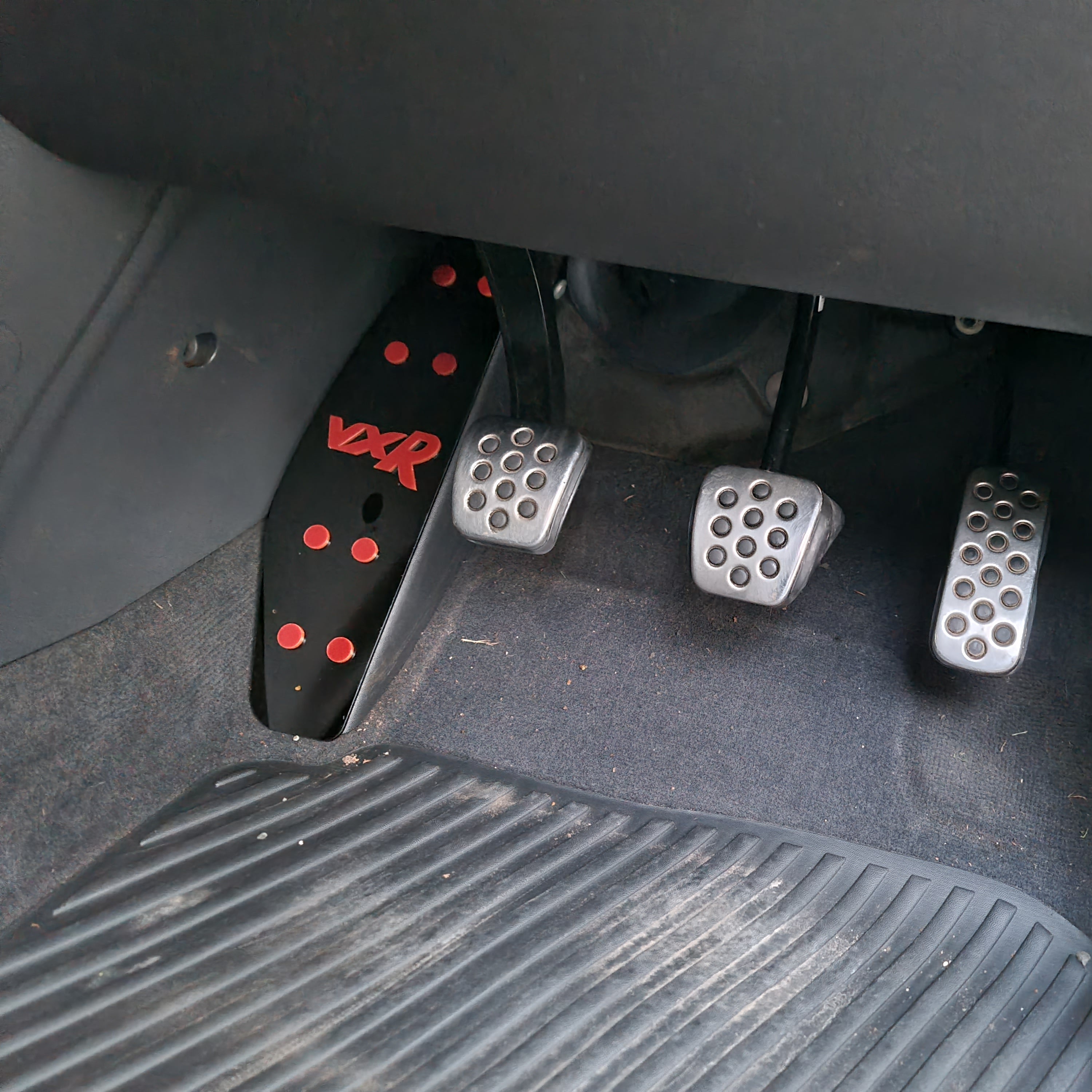 Dead Pedal / Foot Rest Plate - Vauxhall Vectra VXR