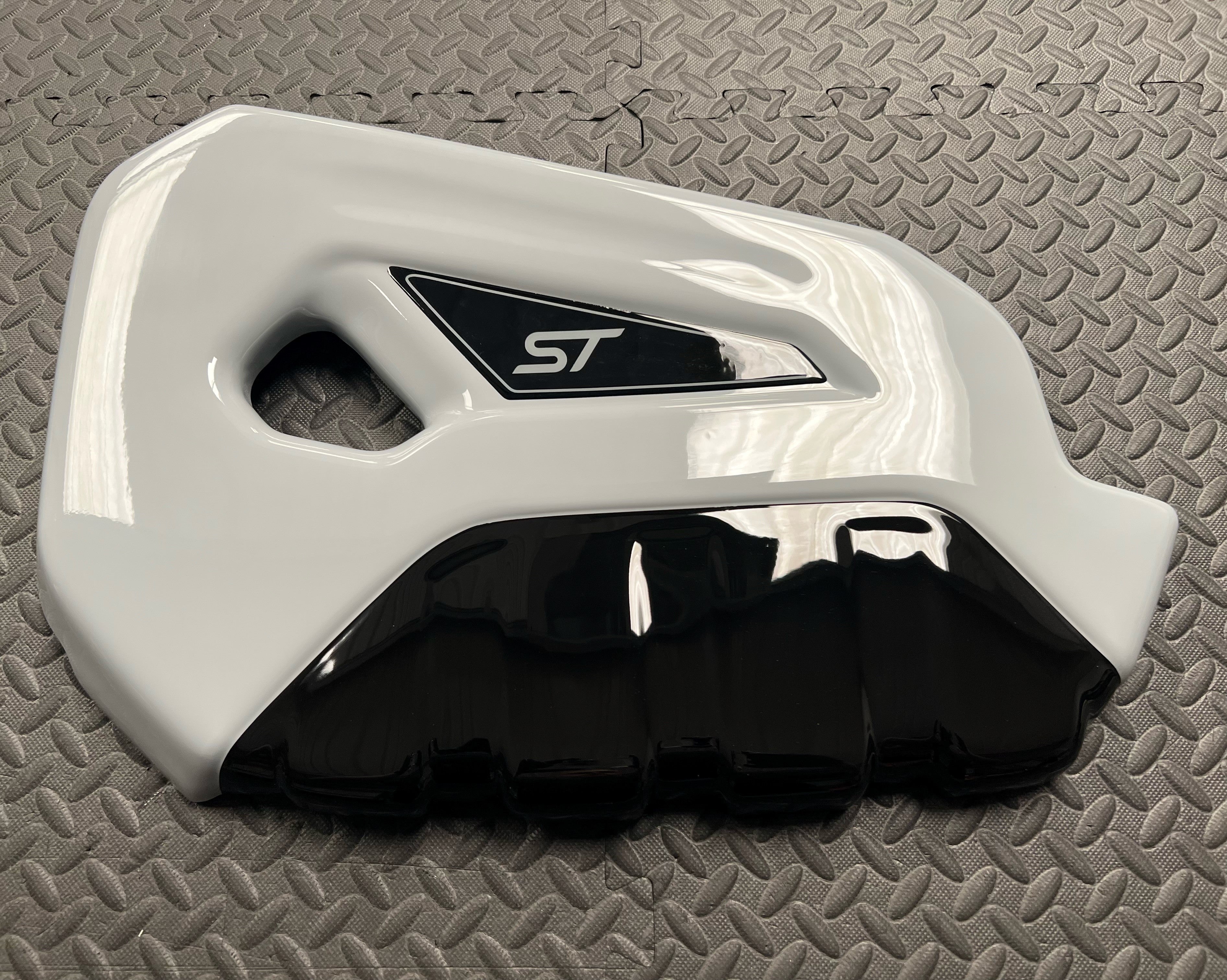 Proform Engine Cover - Fiesta Mk7.5 ST180 / ST200 (Painted Finishes)