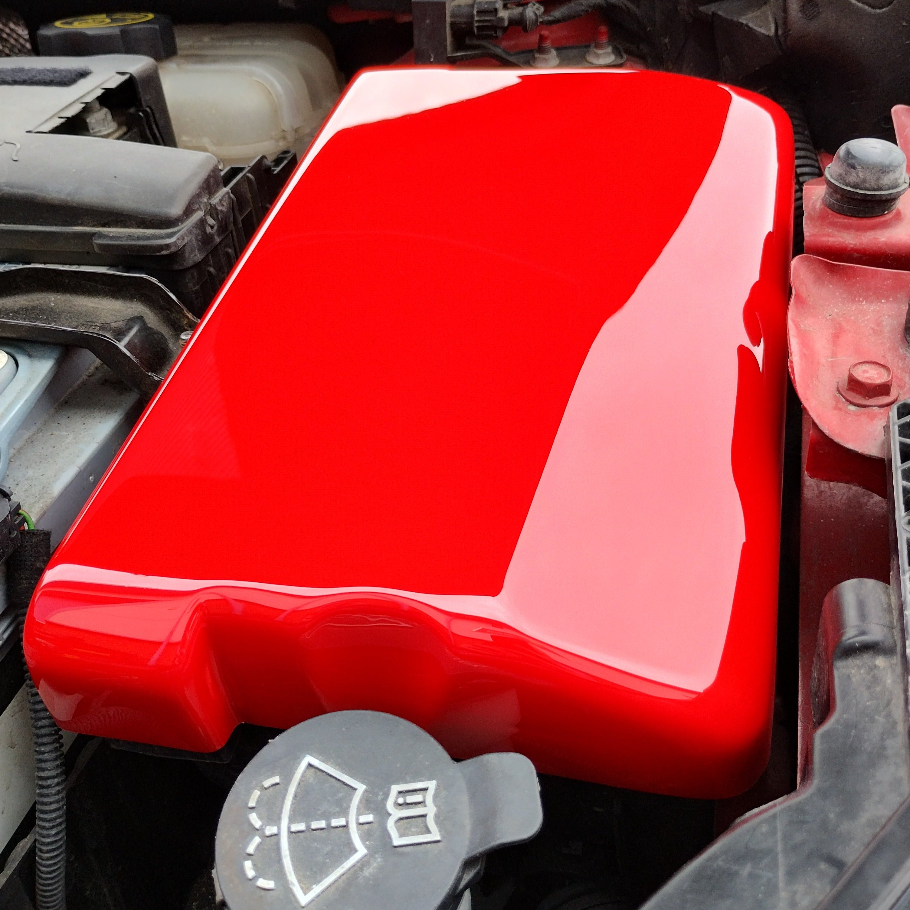 Proform Astra J Fuse Box Cover - Gloss Red