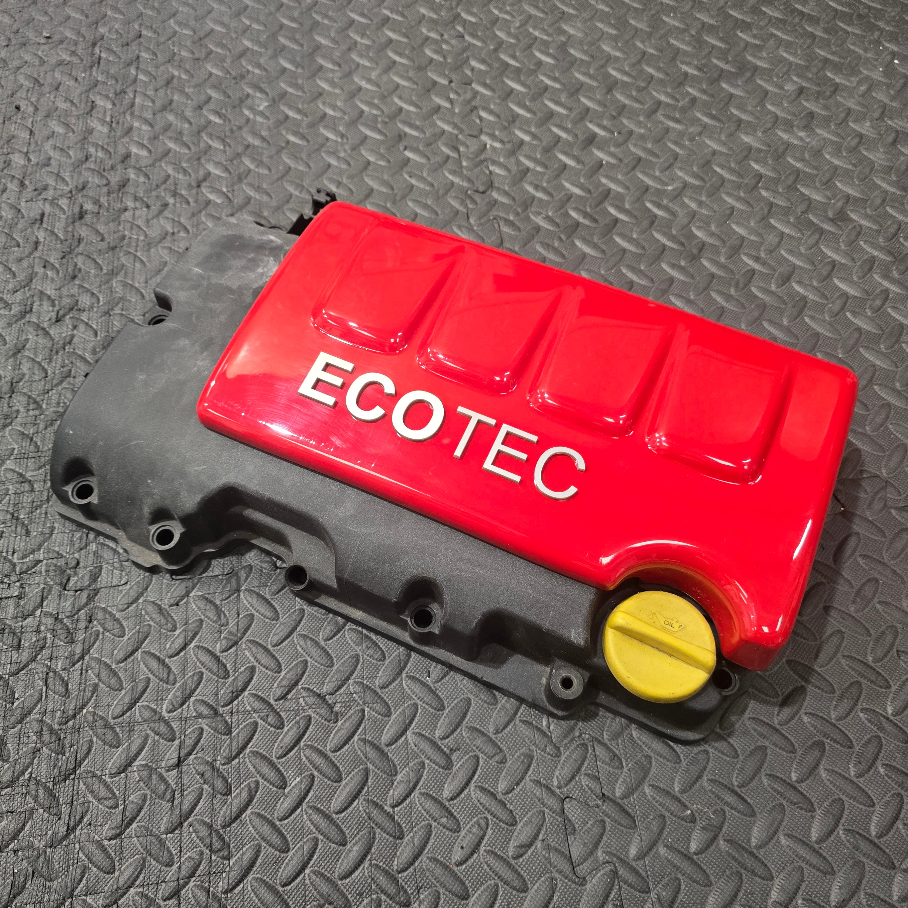 Proform Vauxhall Engine Cover - Gloss Red Plastic -Silver Acrylic ECOTEC Detialing - Fitted on Factory Engine Cover