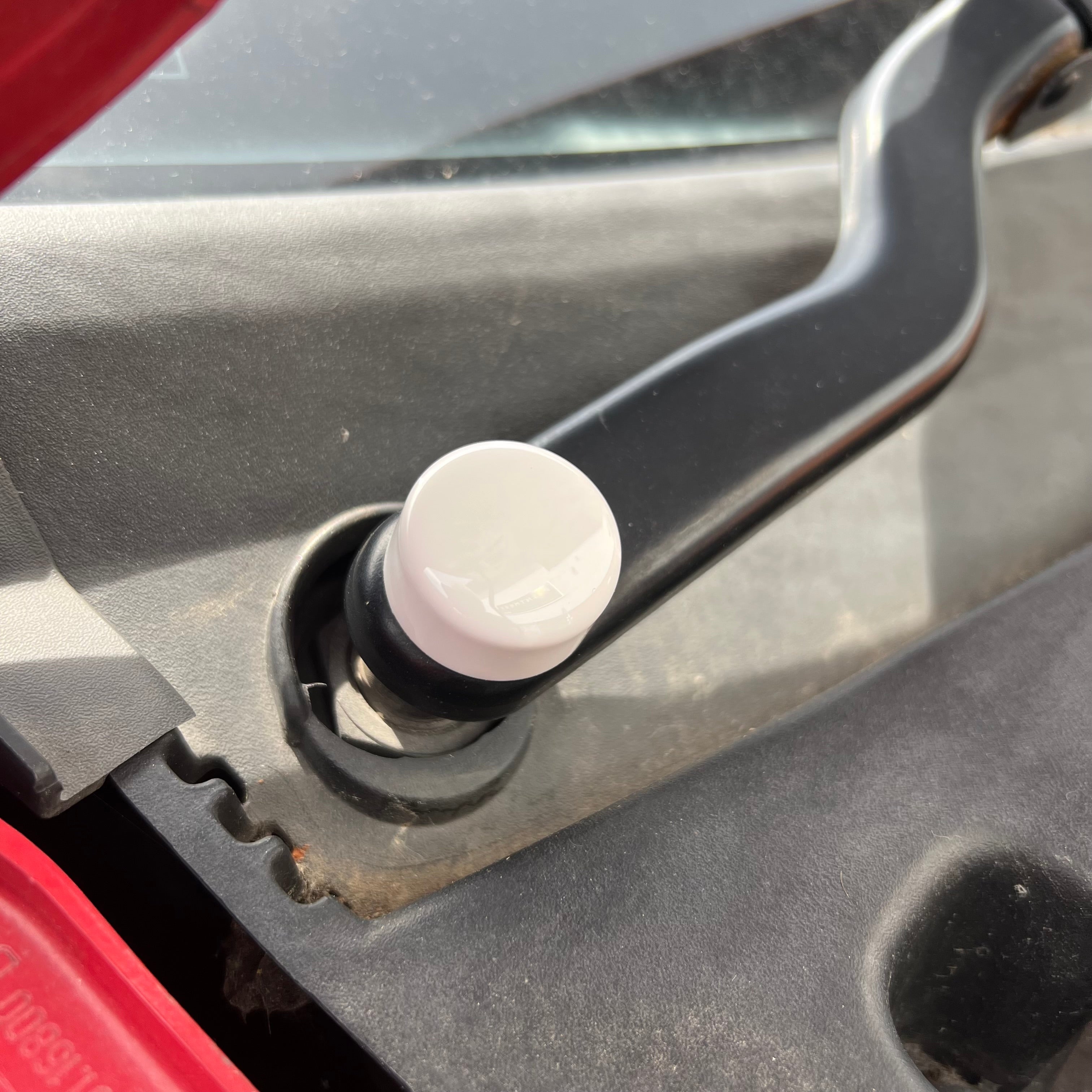 Proform Wiper Arm Bolt Rubber Covers - Mk6 Fiesta - Gloss White