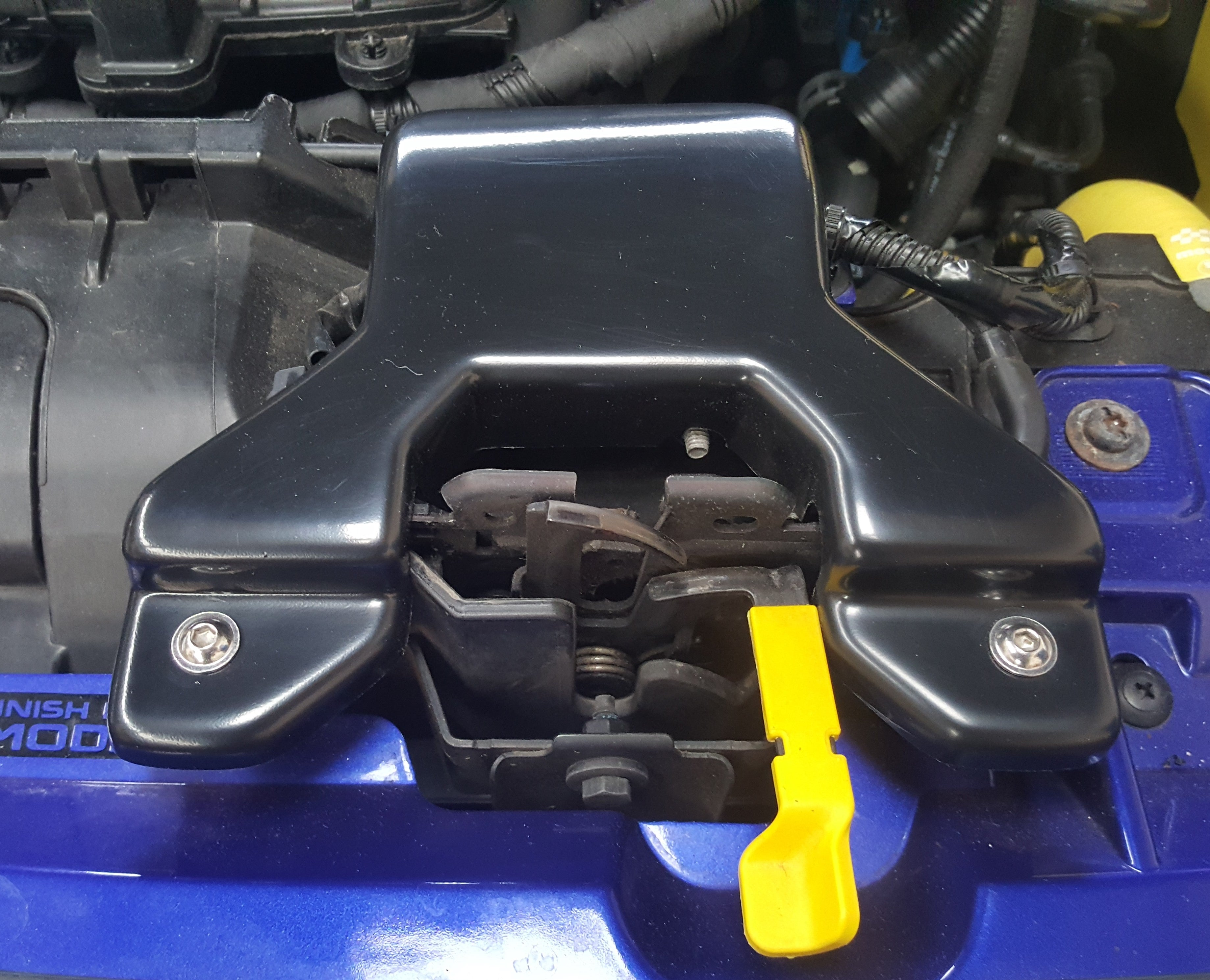 Bonnet Catch Plate Cover | Fiesta MK7 Bonnet Catch Plate Cover | Fiesta MK7