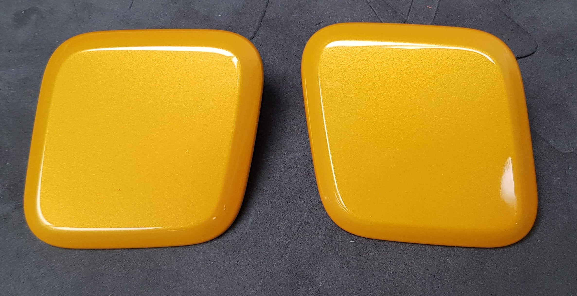 Genuine Ford Headlight Washer Covers - Mk3.5 Ford Focus ST