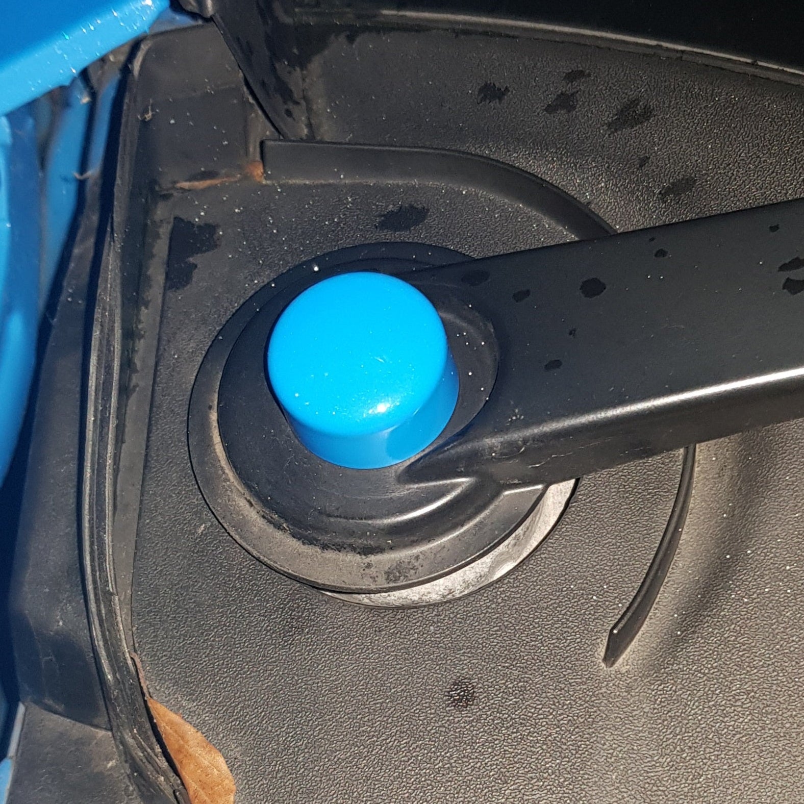 Wiper Arm Bolt Rubber Covers - Various Fiesta, Focus & Puma Models