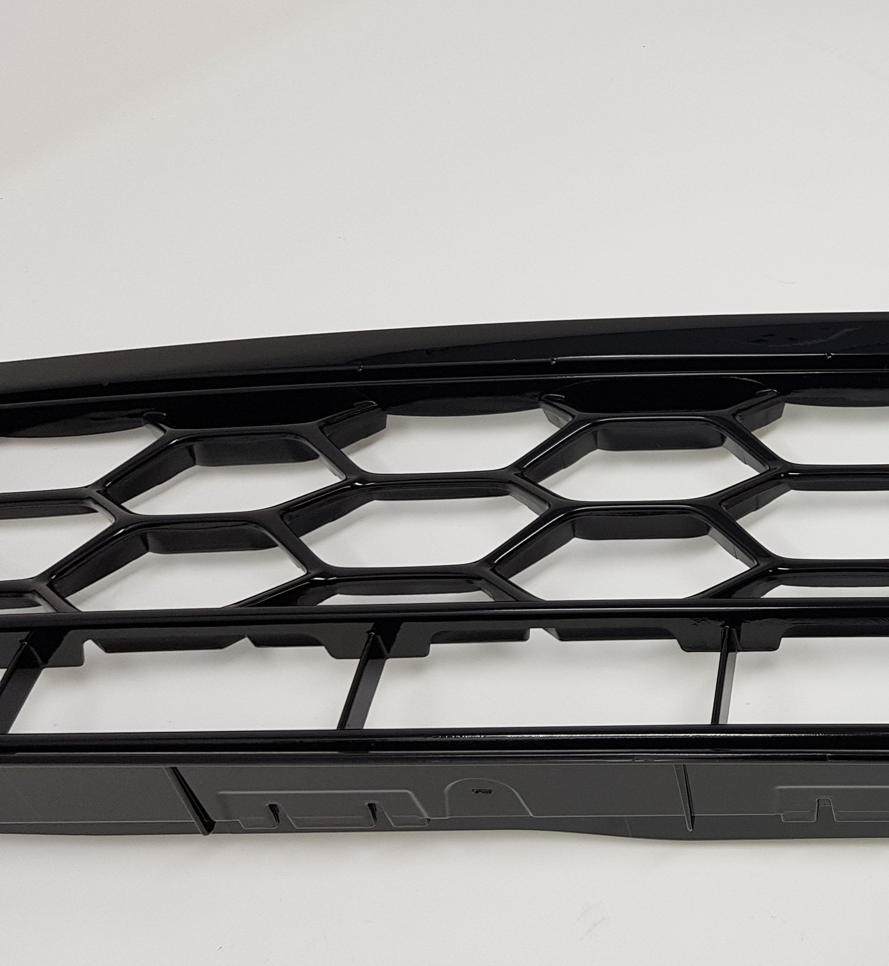 Front Lower Grille - Genuine Ford Mk8/8.5 Fiesta ST (Painted)