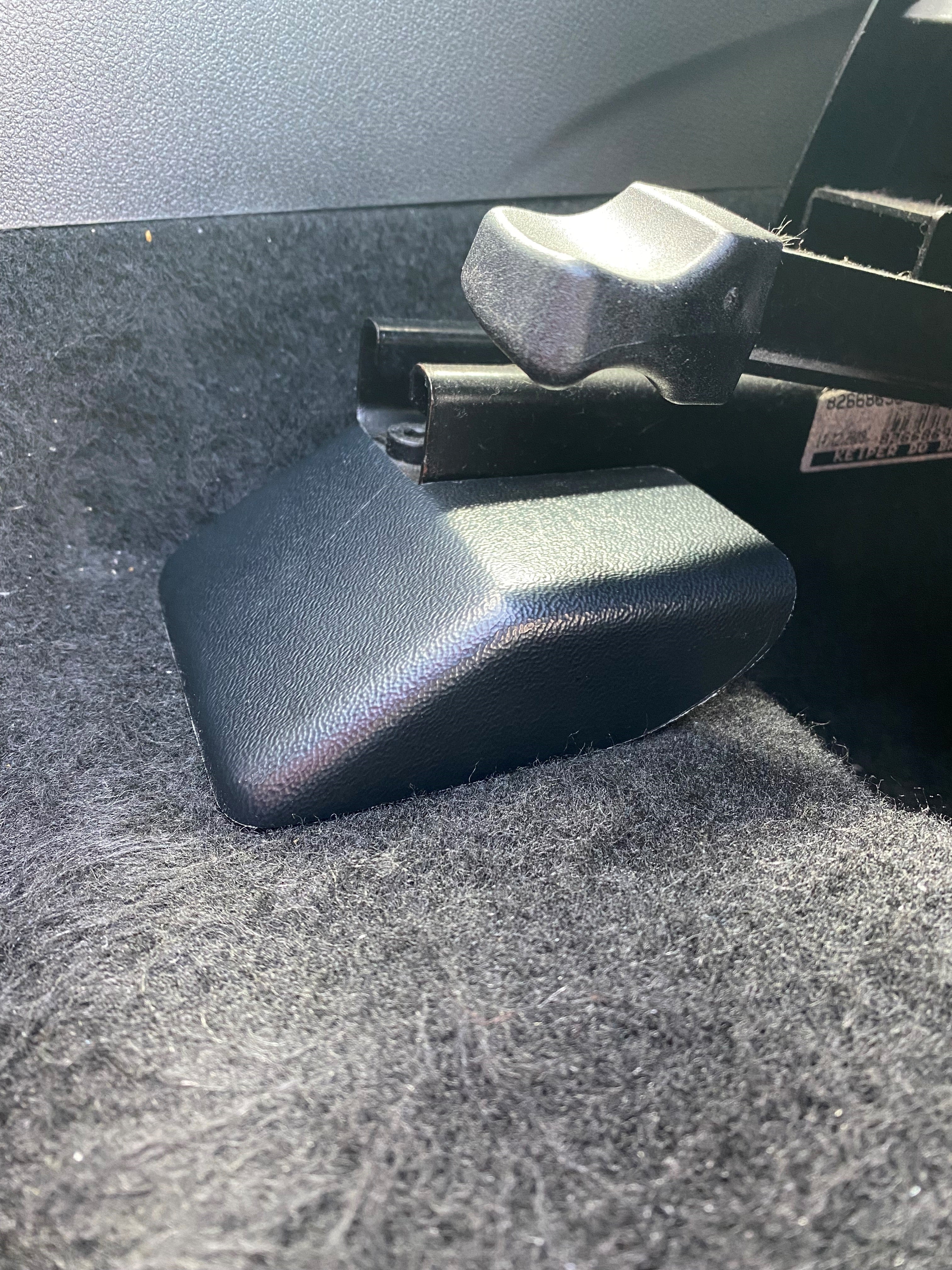 Seat Rail End Covers (Fronts) - Mk2.5 Focus RS
