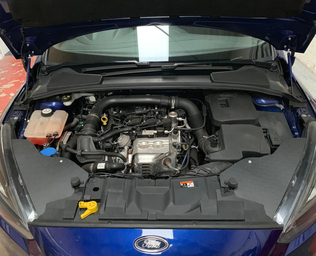 Proform Facelift Slam Panel Ends - MK3.5 Focus - Textured OEM Plastic