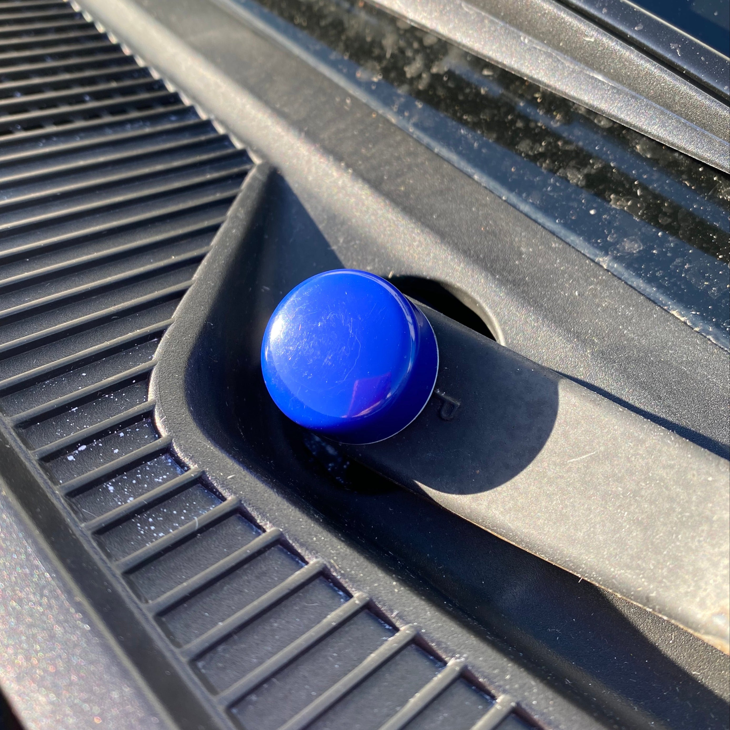 Wiper Arm Bolt Rubber Covers - Various Fiesta, Focus & Puma Models