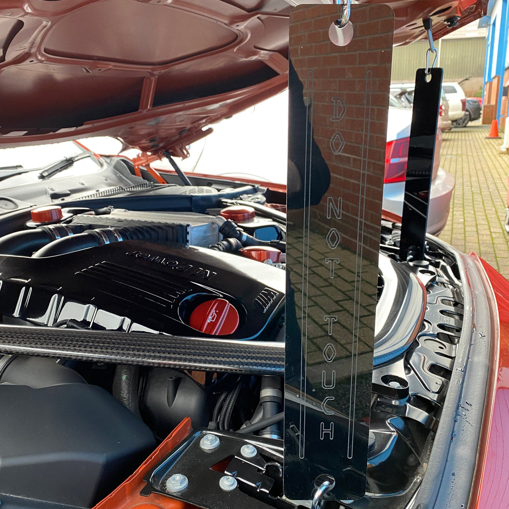 Car Bonnet Mod Universal Bonnet Prop Set (Pair) - BMW (2D Acrylic)