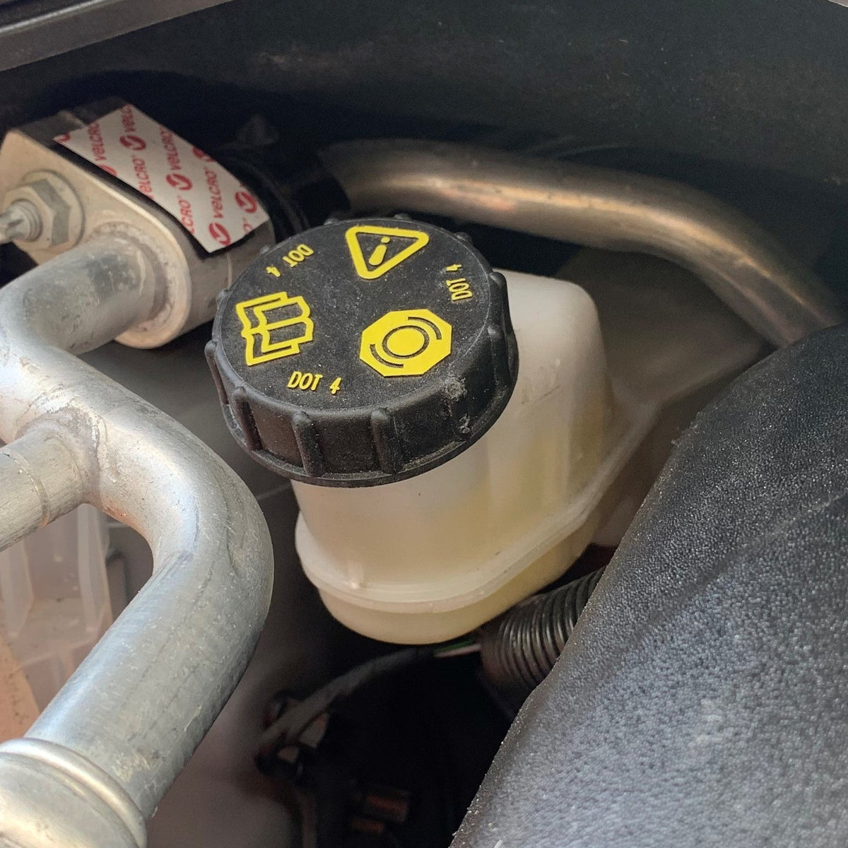 Proform Brake Reservoir Cover - Mk8/8.5 Fiesta & Mk2/2.5 Puma