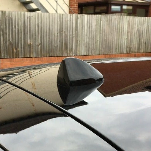 Proform New 'Shark Fin' Aerial - Mk8/8.5 Ford Fiesta / Mk2 Puma - Painted Gloss Black