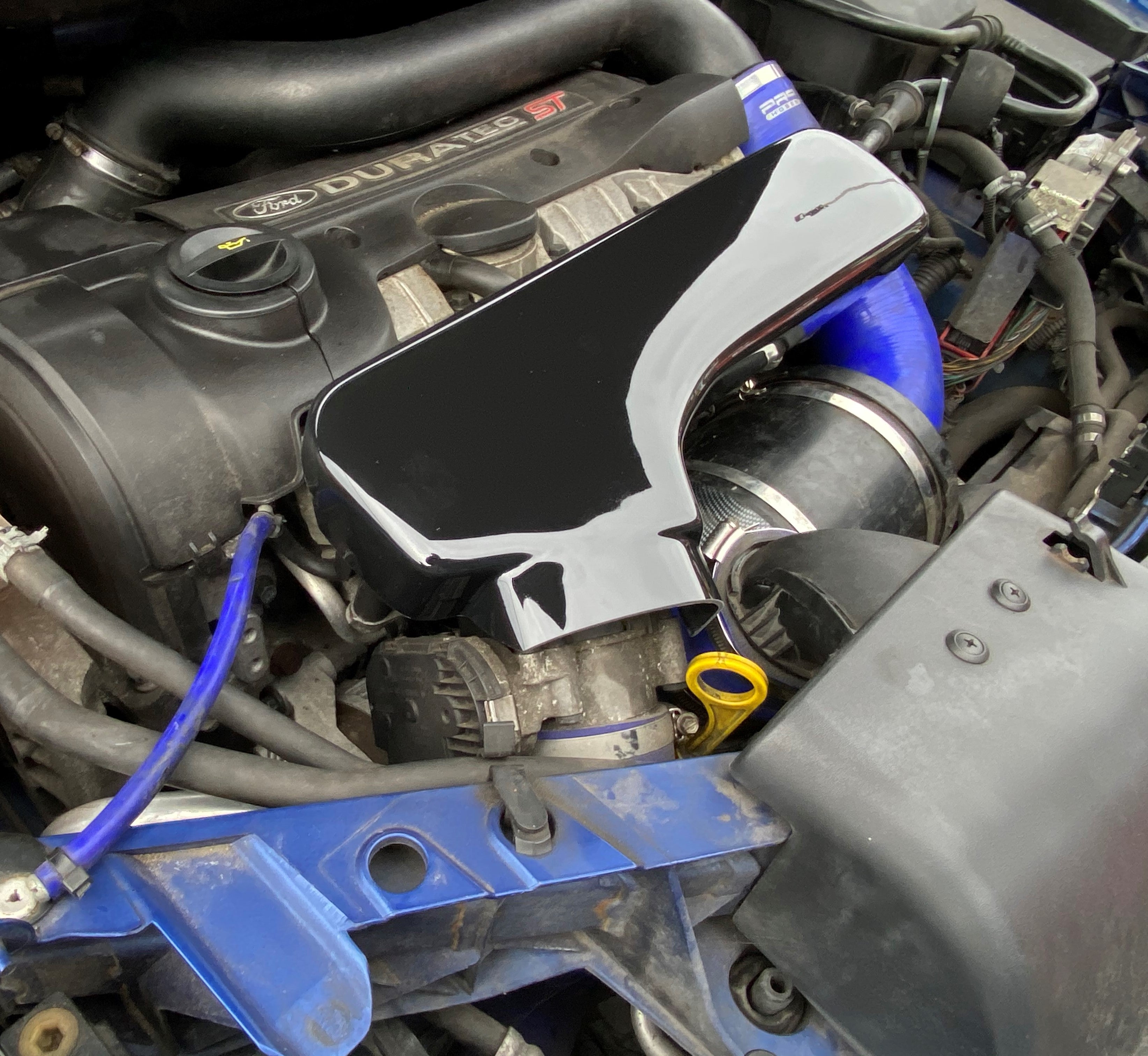 Proform Engine Inlet Plenum Cover - Mk2/2.5 Ford Focus ST/RS - Gloss Black