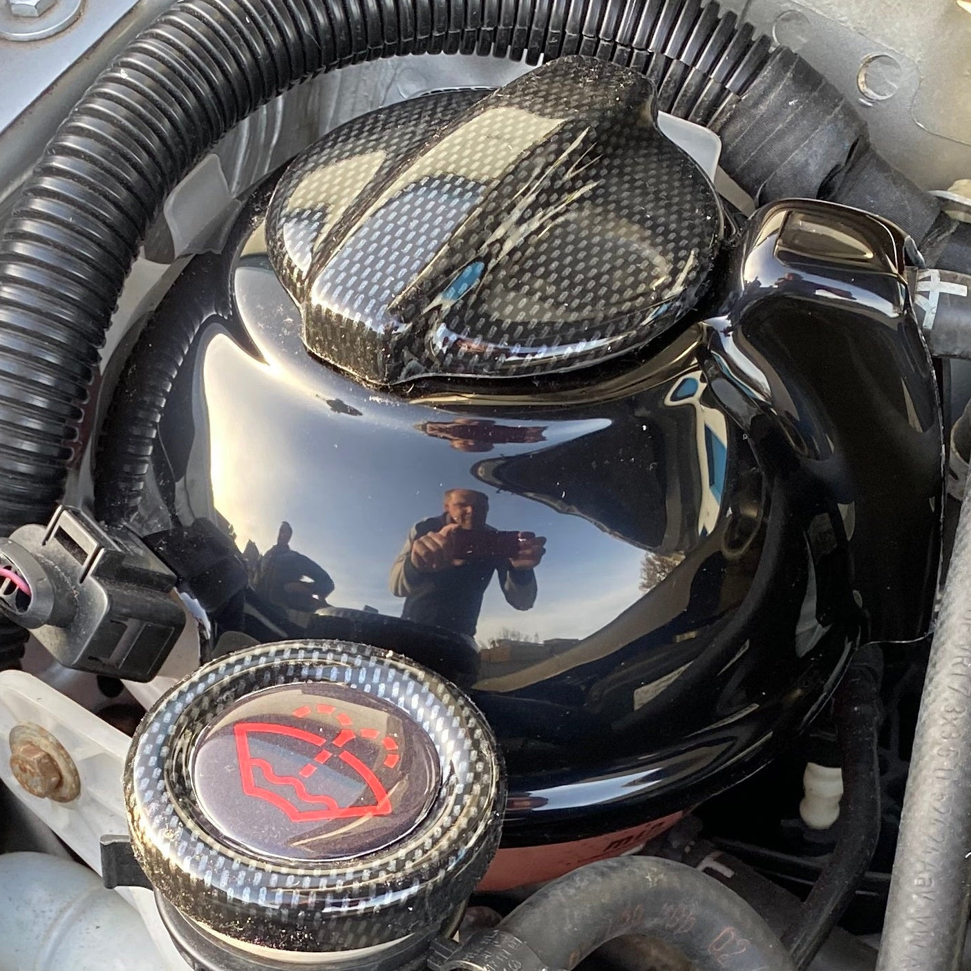 Proform VAG Coolant Tank Cover - Gloss Black Plastic