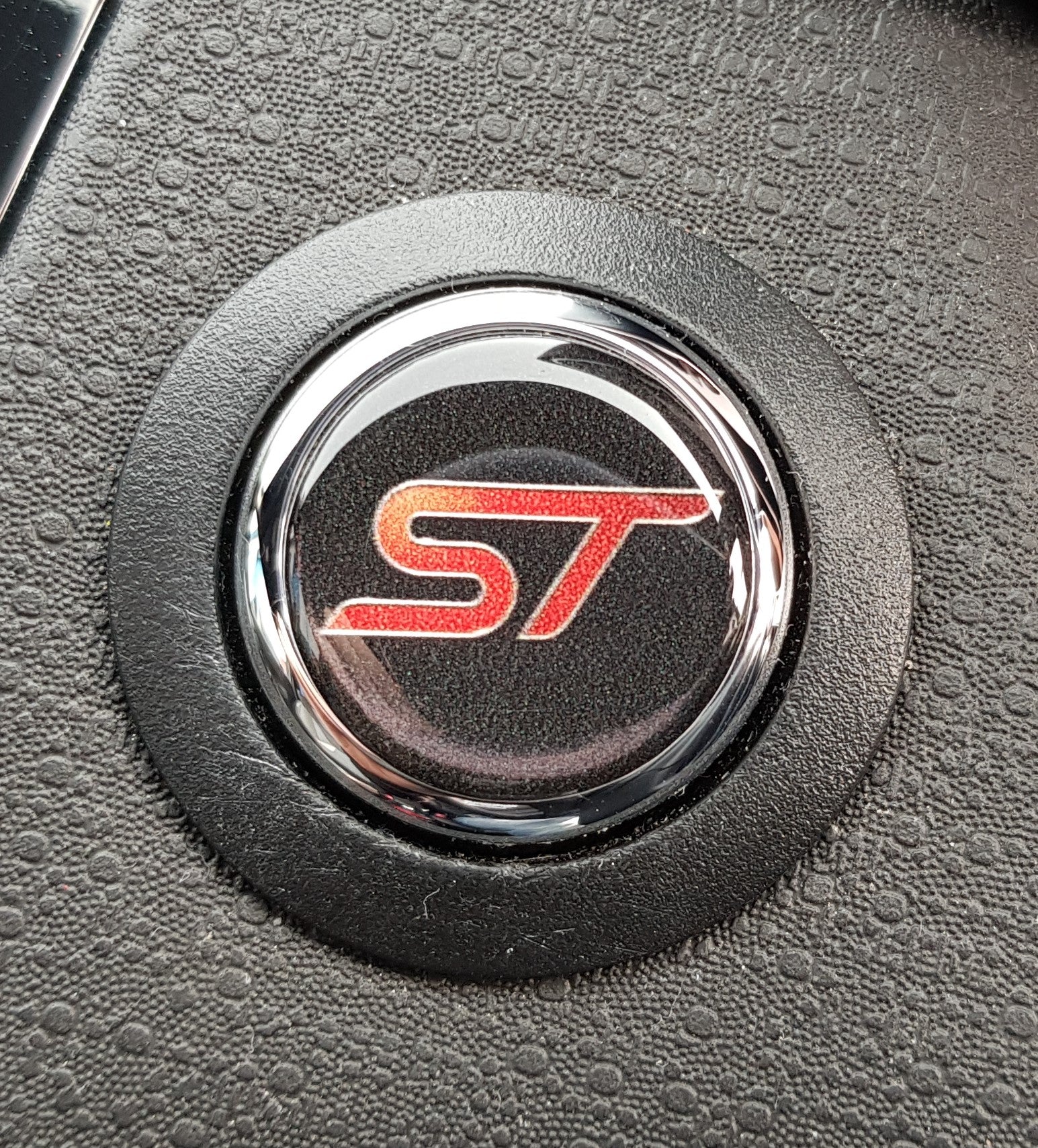 Mk7.5 Fiesta / Mk2.5/3/3.5 Focus Push Start Power Button Overlay Badge